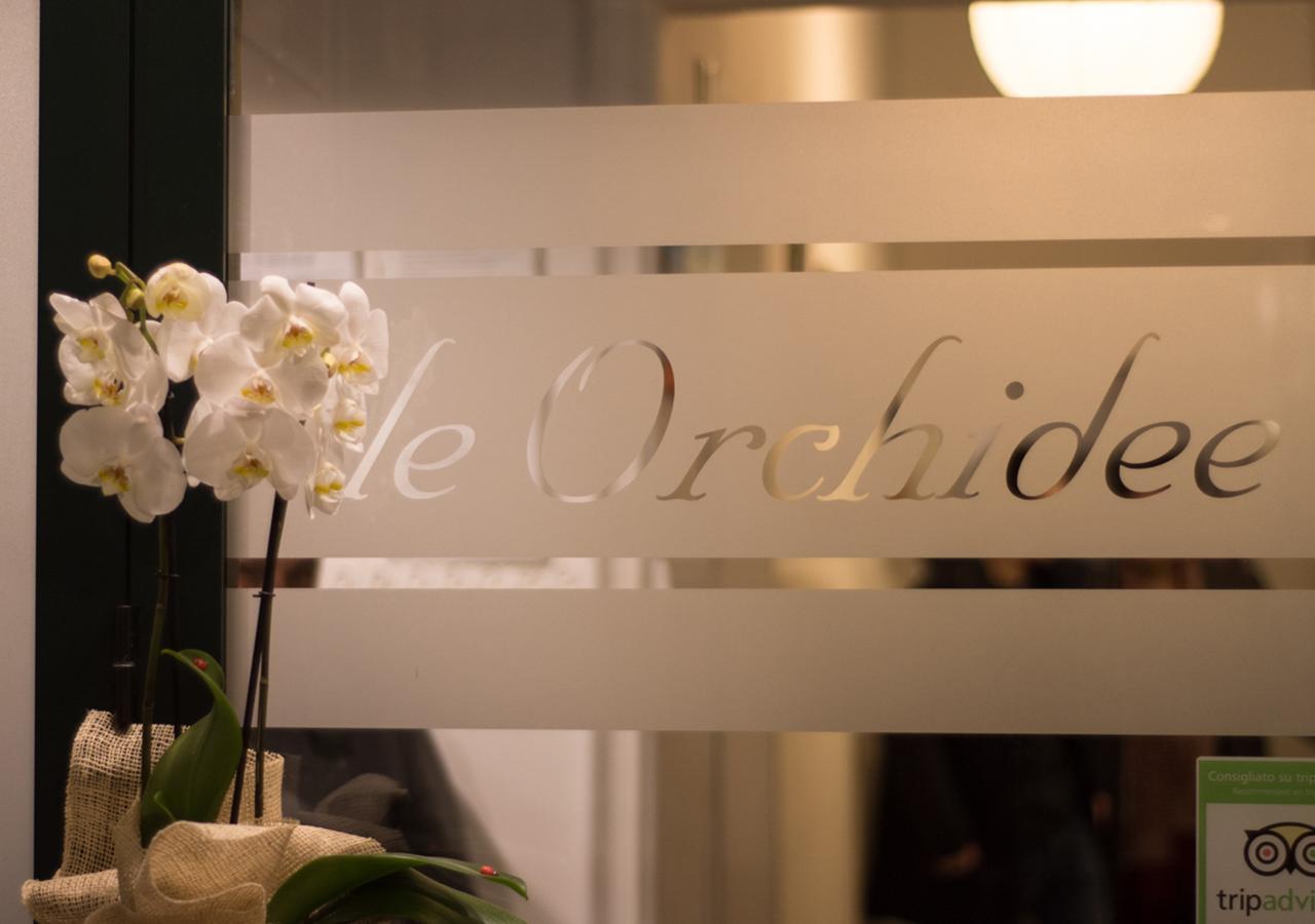 Hotel Le Orchidee เนเปิลส์ ภายนอก รูปภาพ